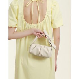 Pleated Cloud Pack Casual One Shoulder Chain Bag (Color: White)